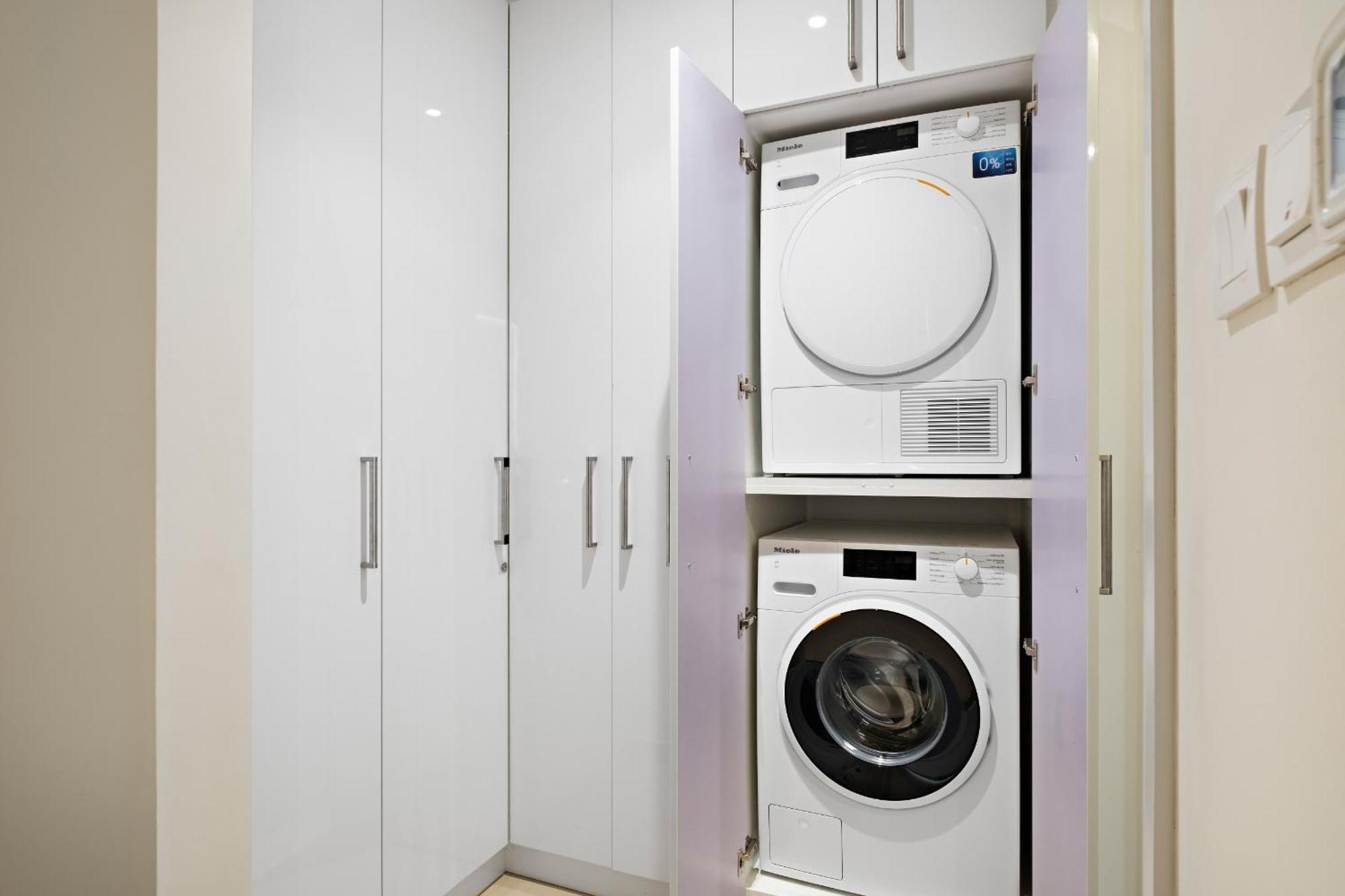 Vayk - Upgraded 1bd In Marina Apartment *